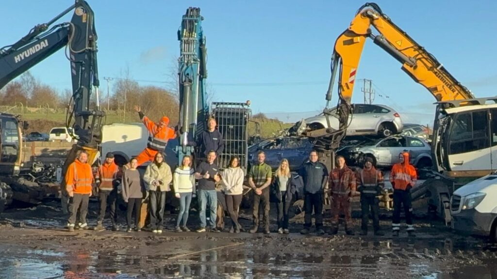 It doesn’t matter if your vehicle is at home, your workplace or sat at your local garage, our local Scrap.Car collection agents can collect for free, within 48 hour and at a location convenient for you.